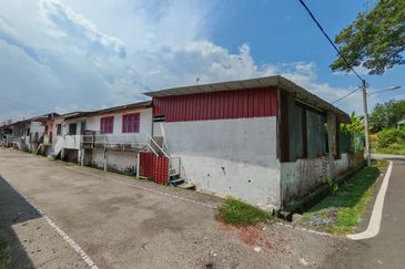 Taman Suria, Bukit Siput