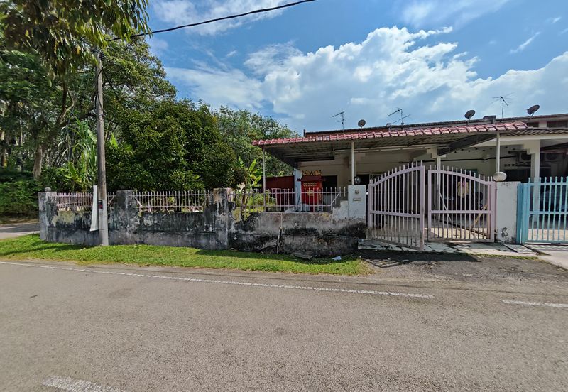 Taman Suria, Bukit Siput