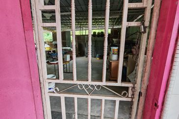 Taman Suria, Bukit Siput