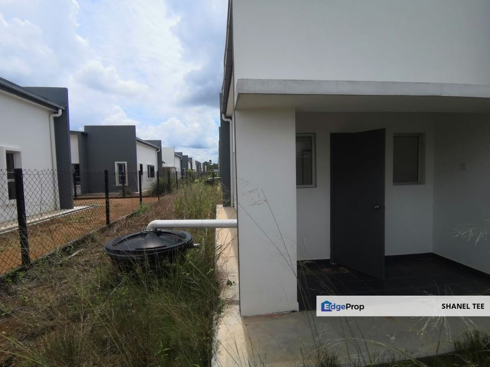 Taman Sri Lambak Kluang Single Storey Bungalow For Sale, Johor, Kluang