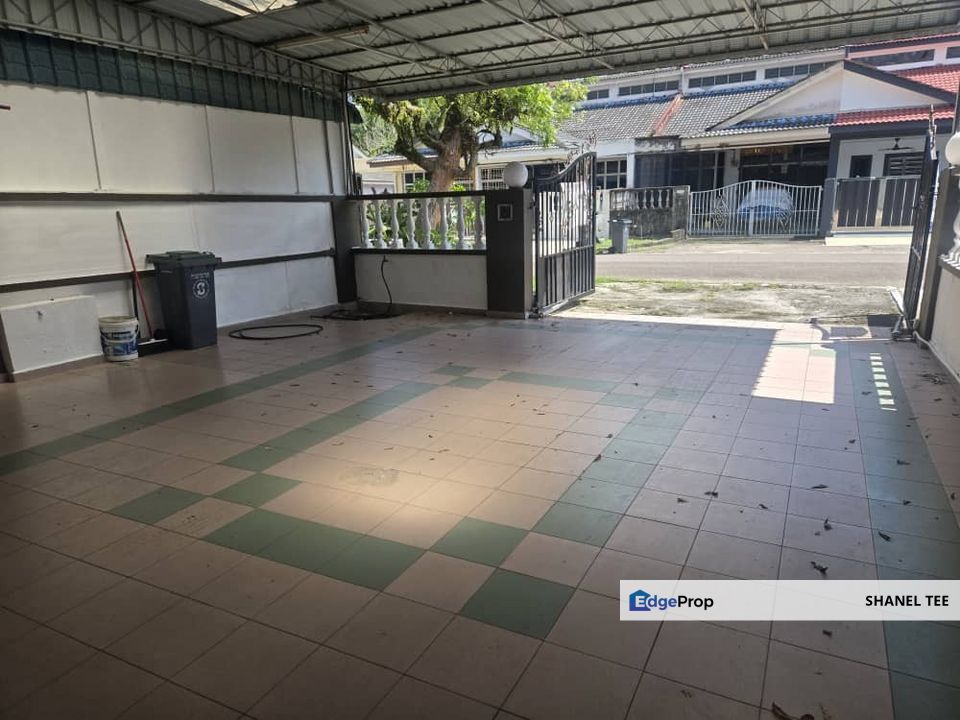 Taman Sri Kluang Single Storey House For Sale, Johor, Kluang