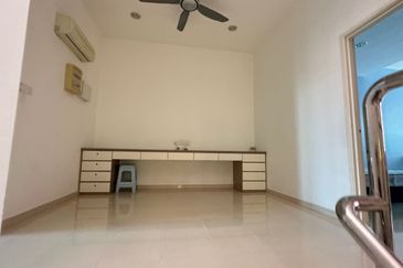 Taman Tropika Kluang