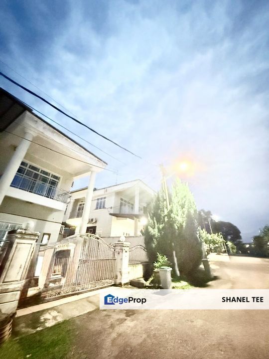 Taman Seri Suria Kluang Double Storey Semi Detached House For Sale, Johor, Kluang
