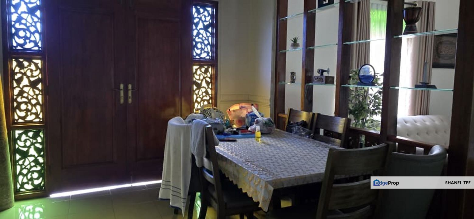 Taman Cempaka Selatan Muar Single Storey Semi Detahced House For Sale, Johor, Muar