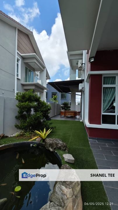 Taman Kluang Perdana Double Storey Semi Detached House For Sale, Johor, Kluang