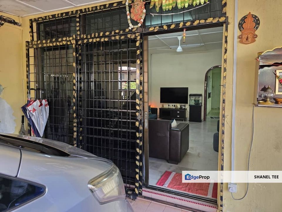 Taman Muhibbah Kluang Single Storey Terrace House For Sale, Johor, Kluang