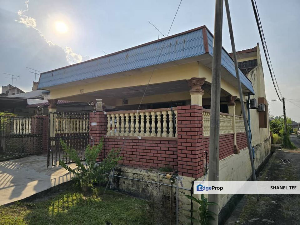 Taman Muhibbah Kluang Single Storey Terrace House For Sale, Johor, Kluang