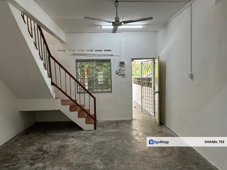 Taman Perwira Jaya Kluang Double Storey Low Cost House For Sale, Johor, Kluang