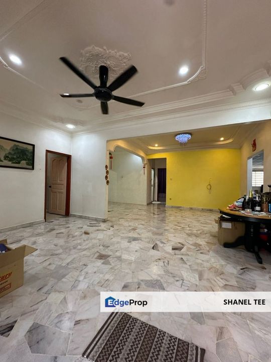 Taman Matahari Kluang Single Storey Semi Detached House For Sale, Johor, Kluang