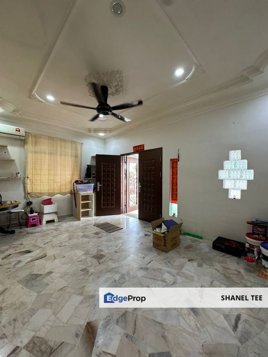 Taman Matahari Kluang Single Storey Semi Detached House For Sale, Johor, Kluang