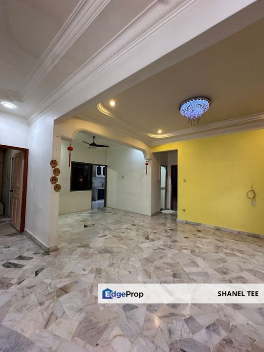 Taman Matahari Kluang Single Storey Semi Detached House For Sale, Johor, Kluang
