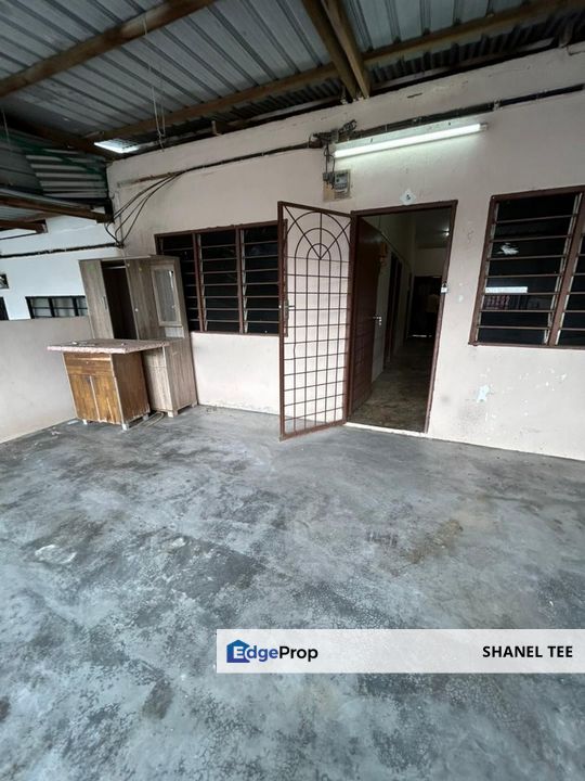 Taman Puteri Kluang Single Storey Low Cost House For Sale, Johor, Kluang