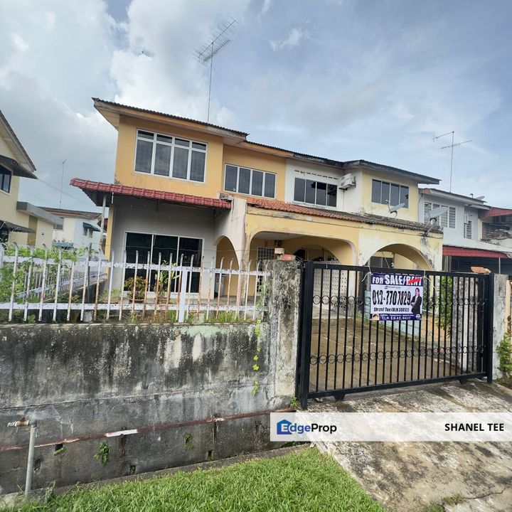 Taman Kurnia Kluang Double Storey House For Sale End Lot, Johor, Kluang