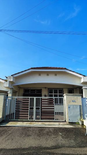 Taman Saujana Kluang Single Storey Terrace House For Sale for Sale ...