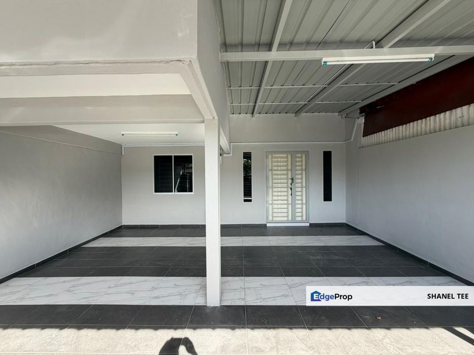 Taman Kurnia Kluang Single Storey Terrace House For Sale, Johor, Kluang