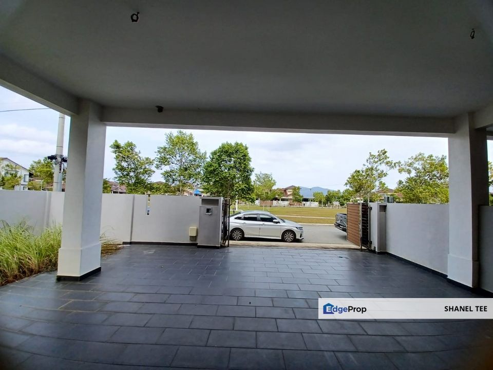 Taman Kluang Perdana Double Storey Semi Detached House For Sale, Johor, Kluang