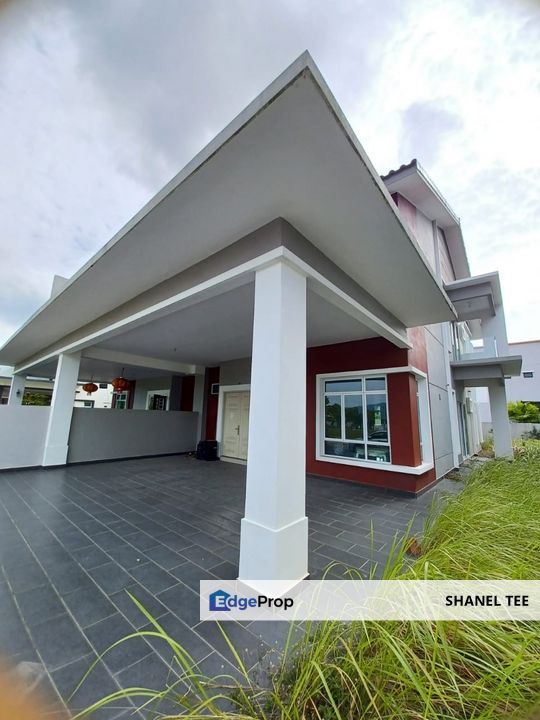 Taman Kluang Perdana Double Storey Semi Detached House For Sale, Johor, Kluang
