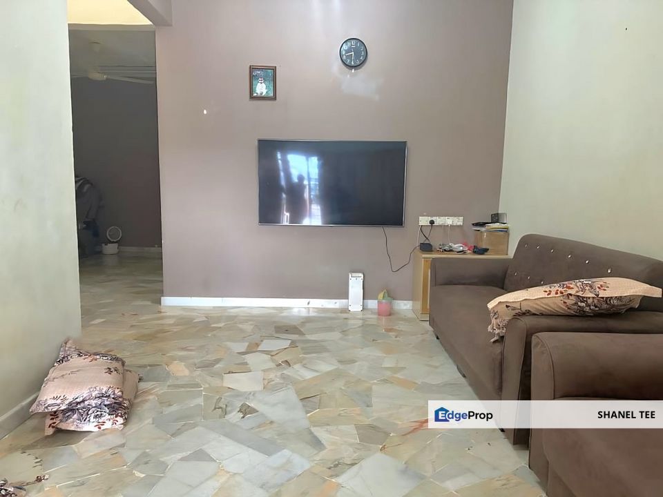 Taman Delima Single Story Terrace House For Sale, Johor, Kluang