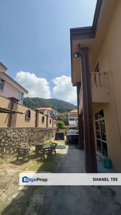 Taman Bahagia Kluang Double Storey Semi Detached House For Sale, Johor, Kluang