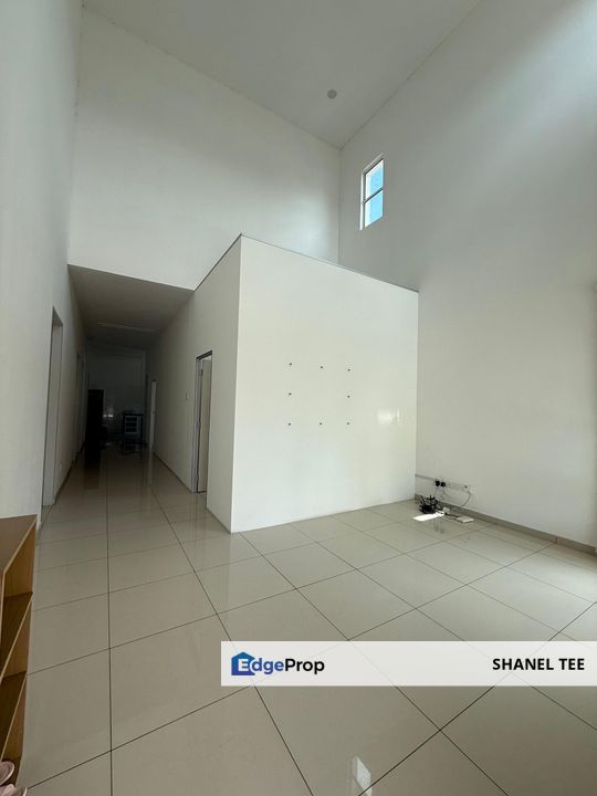 Taman Kluang Perdana Single Storey Semi-D House For Sale, Johor, Kluang