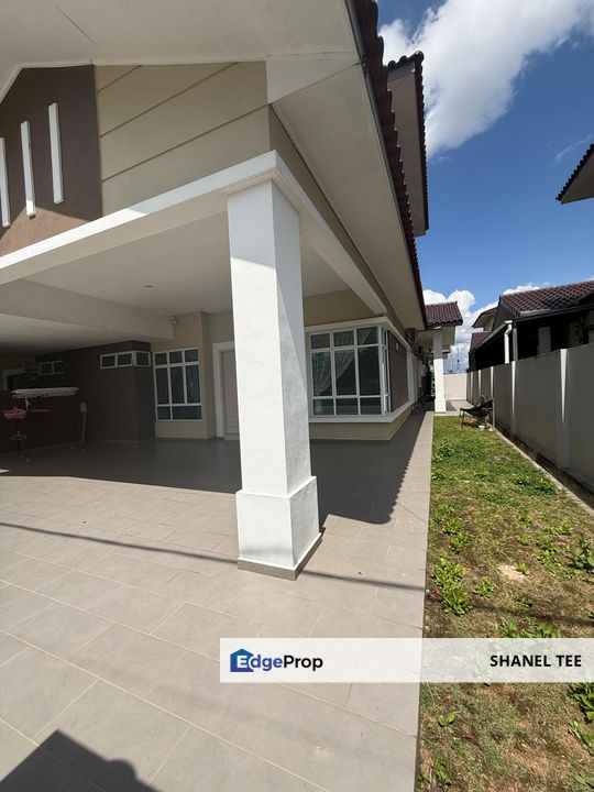 Taman Kluang Perdana Single Storey Semi-D House For Sale, Johor, Kluang