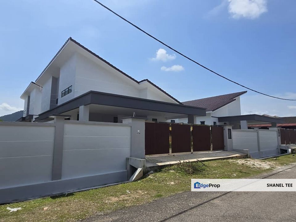 Kluang Single Story Bungalow House For Sale, Johor, Kluang