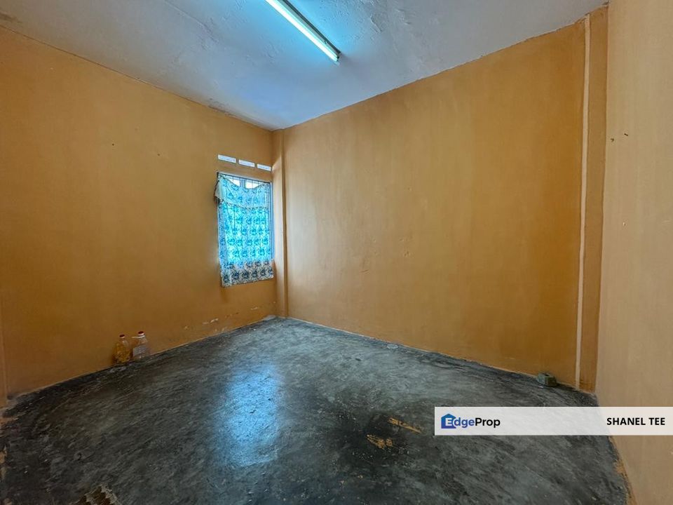 Taman Sri Kluang Flat For Sale, Johor, Kluang