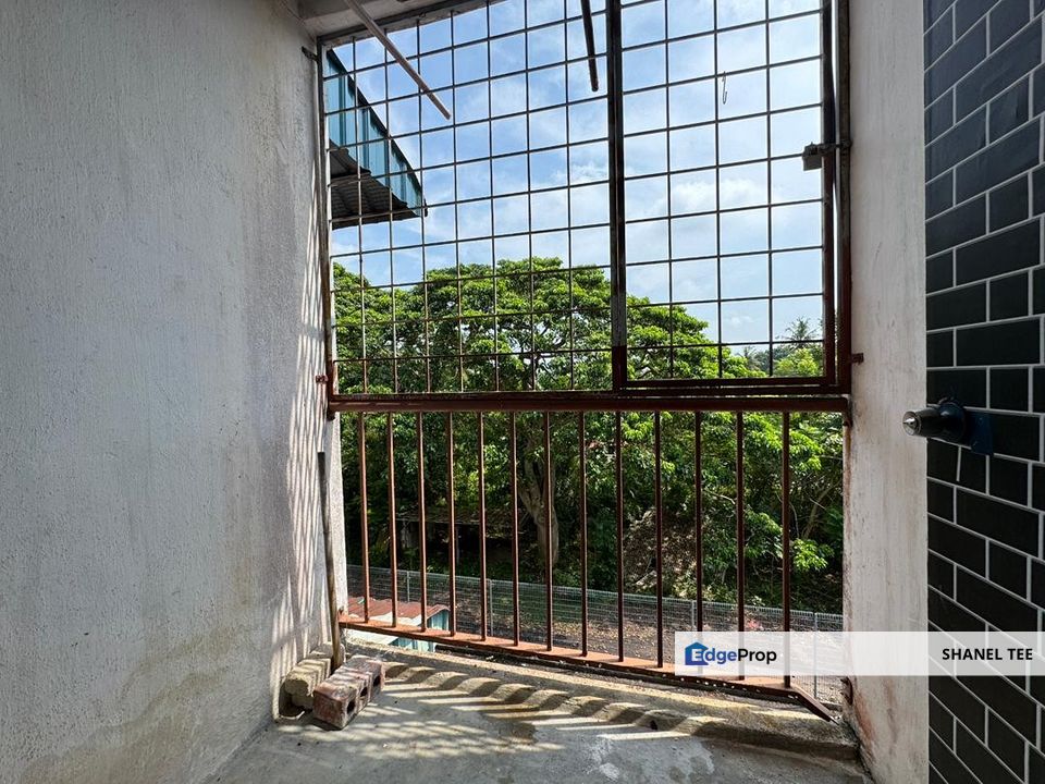 Taman Sri Kluang Flat For Sale, Johor, Kluang