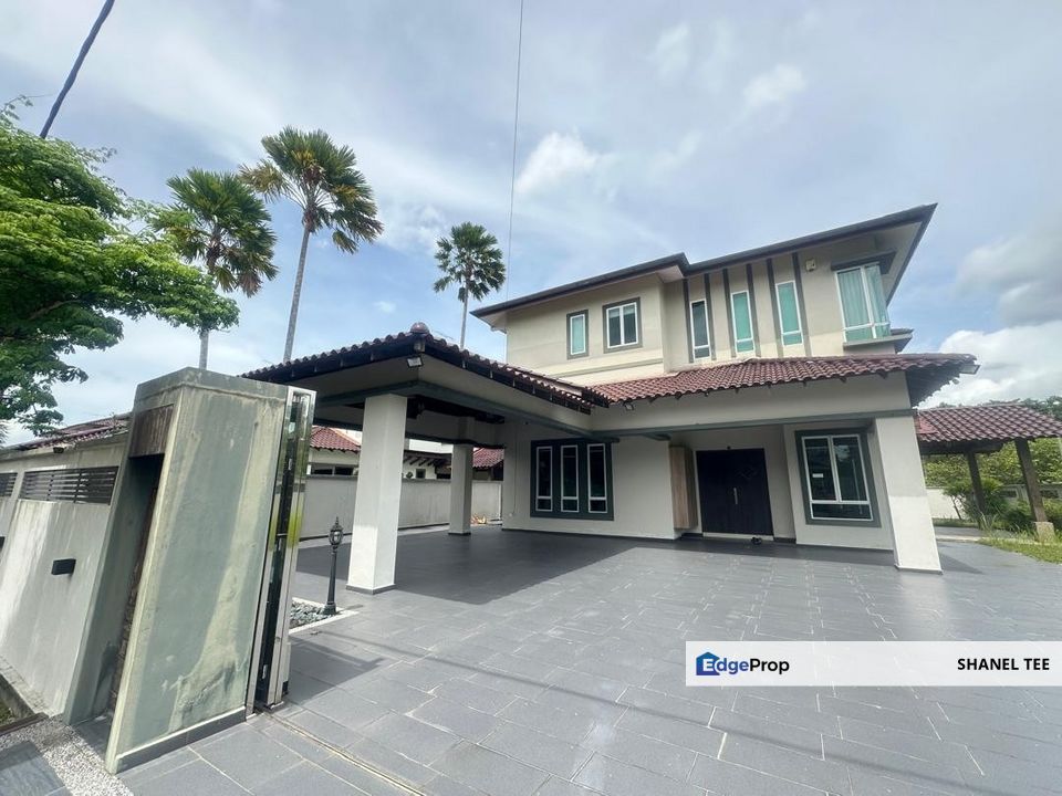 Taman Kluang Indah Bungalow For Sale Fully Furnished, Johor, Kluang
