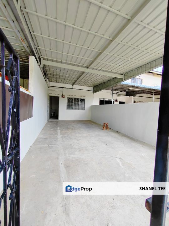 Taman Murni Kluang 2 Storey Terrace House For Sale, Johor, Kluang