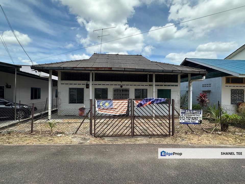 Jalan Kampung Paya Kluang Single Storey Bungalow For Sale, Johor, Kluang