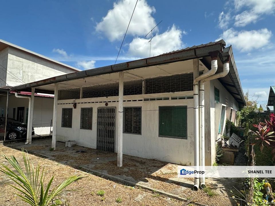Jalan Kampung Paya Kluang Single Storey Bungalow For Sale, Johor, Kluang