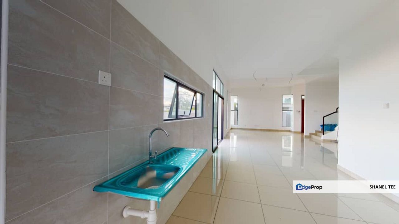 Meridian Kluang Baru Kluang Double Storey Semi-D Cluster House For Sale, Johor, Kluang