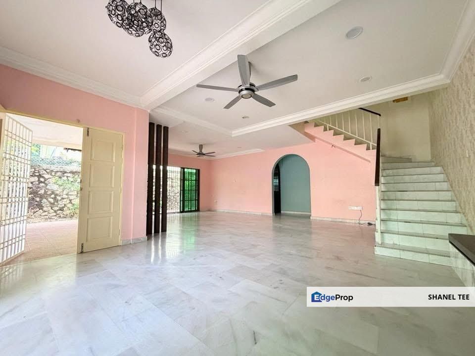 Taman Tasik Kluang Double Storey Semi Detached House For Sale, Johor, Kluang