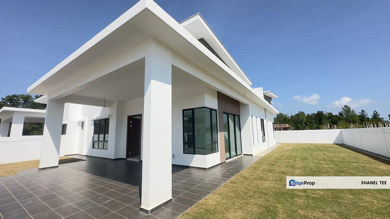 Bandar Seri Impian Single Storey Semi D House For Sale, Johor, Kluang