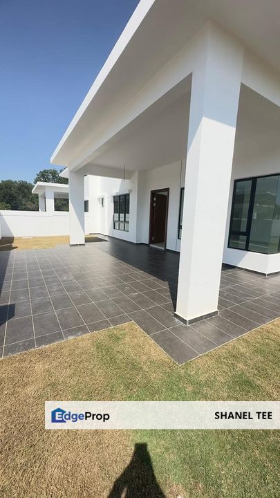 Bandar Seri Impian Single Storey Semi D House For Sale, Johor, Kluang