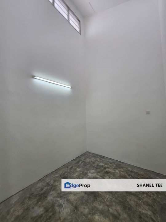 Taman Delima Single Storey Terrace House For Sale, Johor, Kluang