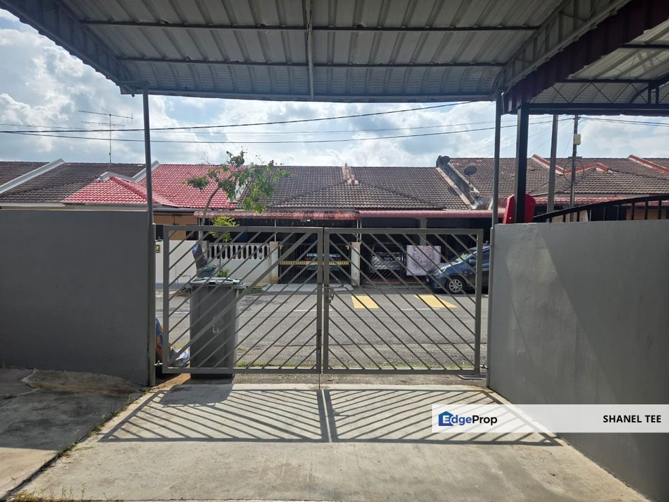 Taman Delima Single Storey Terrace House For Sale, Johor, Kluang