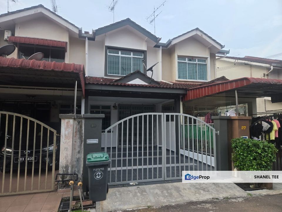 Taman Sri Kluang Double Storey House For Sale, Johor, Kluang