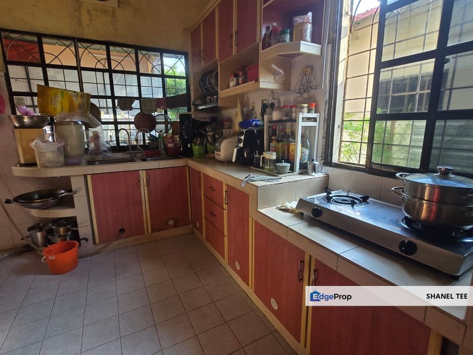 Taman Sri Kluang Single Storey Semi-D House For Sale, Johor, Kluang