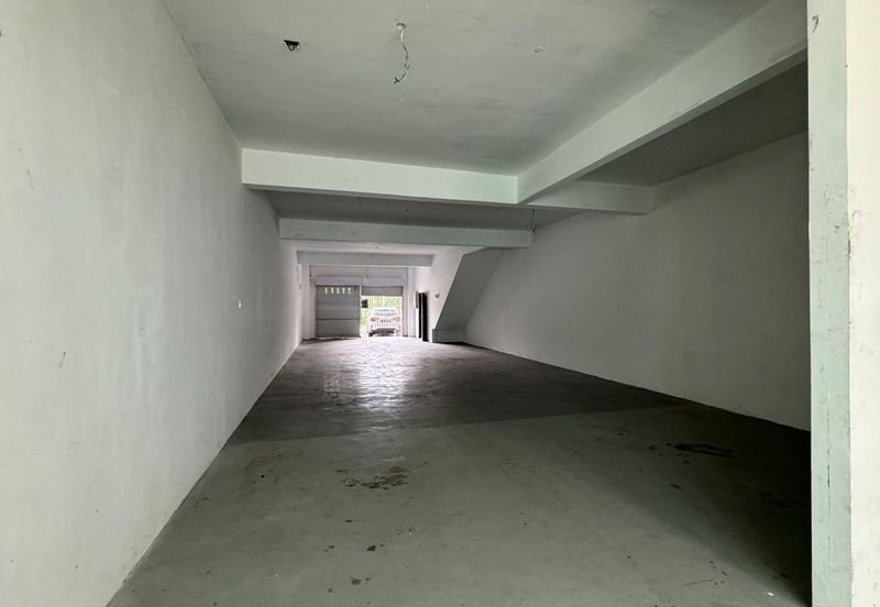 Double Storey Shop in Taman Delima 3, Johor For Sale