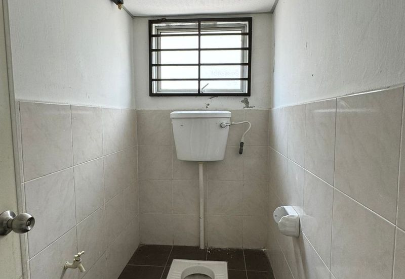 Double Storey Shop in Taman Delima 3, Johor For Sale