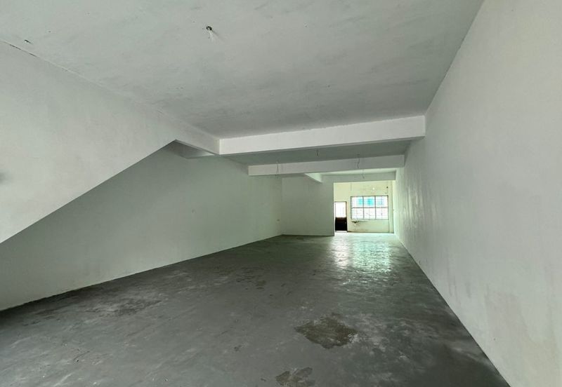 Double Storey Shop in Taman Delima 3, Johor For Sale