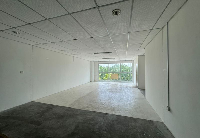 Double Storey Shop in Taman Delima 3, Johor For Sale