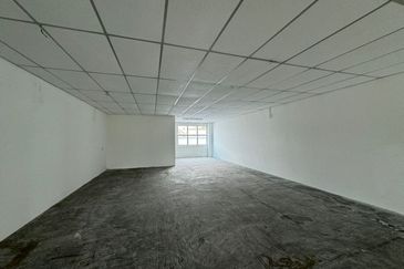 Double Storey Shop in Taman Delima 3, Johor For Sale