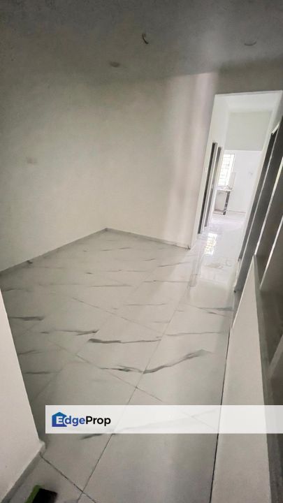 Single Storey Terrace House in Taman Kurnia,Kluang Johor For Sale, Johor, Kluang