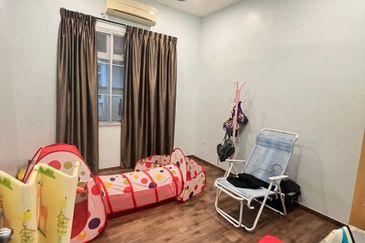 Single Storey Bungalow in Bandar Seri Impian, Johor For Sale