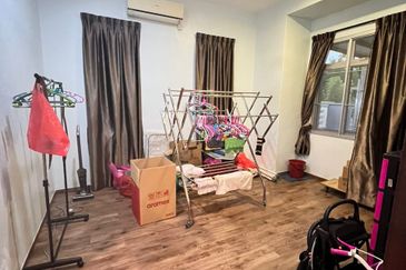 Single Storey Bungalow in Bandar Seri Impian, Johor For Sale