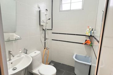 Single Storey Bungalow in Bandar Seri Impian, Johor For Sale