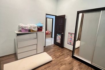 Single Storey Bungalow in Bandar Seri Impian, Johor For Sale